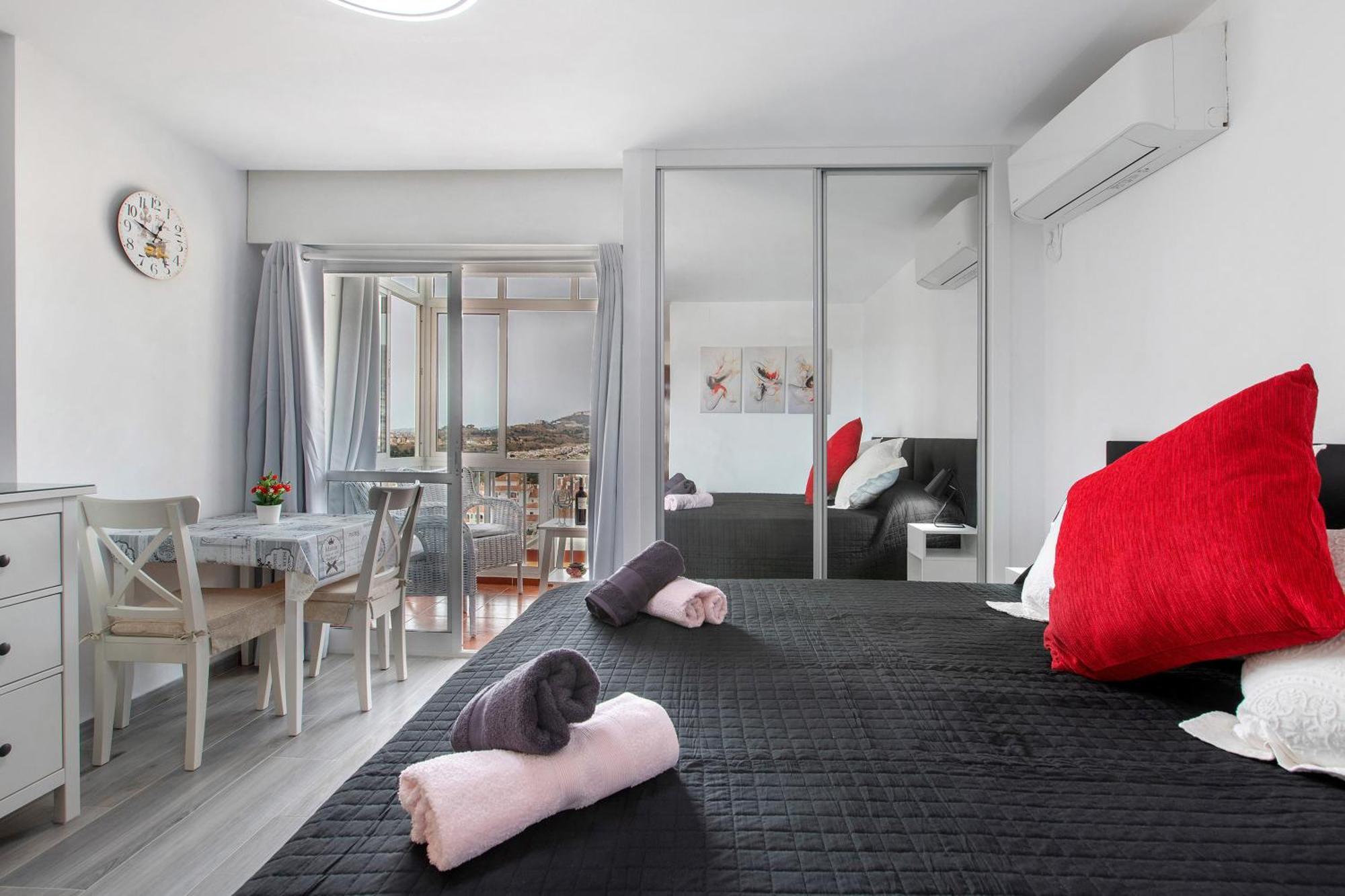 Apartamento Agata 2024 Беналмадена Екстериор снимка